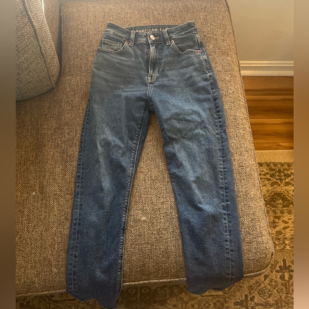 American eagle mom Jean